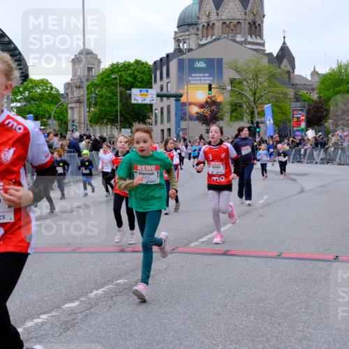 25.04.2026 - Das Zehntel Tim E. http://msf.ph/oto/9577851 25.04.2026 11:01:38 Ziel 5118, 5310, 5312, 5313, 5314, 5321, 5369, 5479, 5491, 5664, 5868, 5947, 5992, 6170, 6203, 6204, 6453, 6582, 6595, 6688, 6725, 6760, 6767, 7188, 7502, 7542, 7789, 7920 meine-sportfotos.de