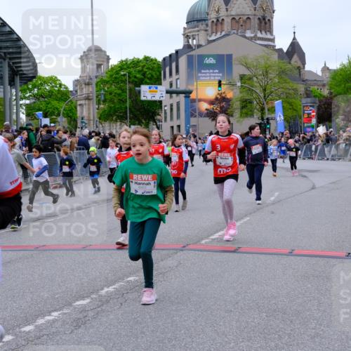 25.04.2026 - Das Zehntel Tim E. http://msf.ph/oto/9577852 25.04.2026 11:01:38 Ziel 5118, 5310, 5312, 5313, 5314, 5321, 5369, 5479, 5491, 5664, 5868, 5947, 5992, 6170, 6203, 6204, 6453, 6582, 6595, 6688, 6725, 6760, 6767, 7188, 7502, 7542, 7789, 7920 meine-sportfotos.de