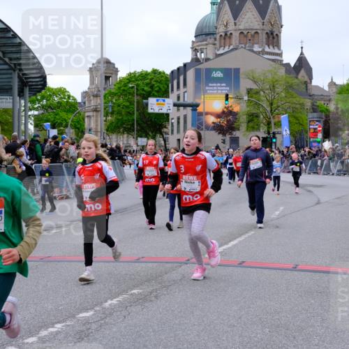 25.04.2026 - Das Zehntel Tim E. http://msf.ph/oto/9577856 25.04.2026 11:01:38 Ziel 5118, 5310, 5312, 5313, 5314, 5321, 5369, 5479, 5491, 5664, 5868, 5947, 5992, 6170, 6203, 6204, 6453, 6582, 6595, 6688, 6725, 6760, 6767, 7188, 7502, 7542, 7789, 7920 meine-sportfotos.de