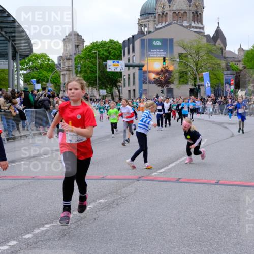 25.04.2026 - Das Zehntel Tim E. http://msf.ph/oto/9577881 25.04.2026 11:01:43 Ziel 5118, 5131, 5133, 5147, 5242, 5253, 5310, 5312, 5313, 5314, 5321, 5363, 5369, 5491, 5664, 6170, 6396, 6453, 6569, 6578, 6582, 6595, 6688, 6725, 6760, 6767, 6992, 7001, 7502, 7542, 7789, 7920 meine-sportfotos.de