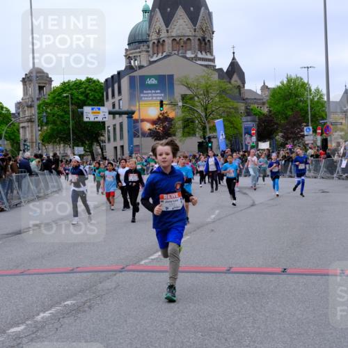 25.04.2026 - Das Zehntel Tim E. http://msf.ph/oto/9577890 25.04.2026 11:01:47 Ziel 5131, 5133, 5147, 5149, 5242, 5253, 5314, 5321, 5359, 5361, 5363, 6170, 6396, 6569, 6578, 6582, 6595, 6688, 6689, 6690, 6725, 6731, 6767, 6827, 6846, 6992, 7001, 7776 meine-sportfotos.de