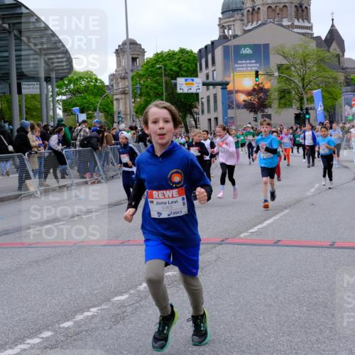 25.04.2026 - Das Zehntel Tim E. http://msf.ph/oto/9577893 25.04.2026 11:01:48 Ziel 5131, 5133, 5147, 5149, 5242, 5253, 5314, 5321, 5359, 5361, 5363, 6170, 6233, 6254, 6396, 6569, 6578, 6582, 6595, 6688, 6689, 6690, 6725, 6731, 6827, 6846, 6992, 7001, 7642, 7776 meine-sportfotos.de