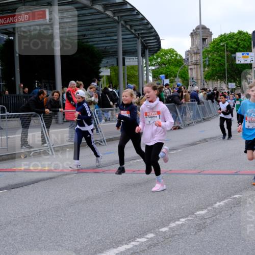 25.04.2026 - Das Zehntel Tim E. http://msf.ph/oto/9577905 25.04.2026 11:01:50 Ziel 5131, 5133, 5147, 5149, 5242, 5253, 5359, 5361, 5363, 6170, 6233, 6254, 6396, 6569, 6578, 6689, 6690, 6731, 6827, 6846, 6992, 7001, 7642, 7773, 7776, 7924, 7974 meine-sportfotos.de