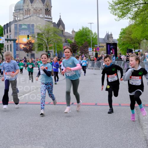 25.04.2026 - Das Zehntel Tim E. http://msf.ph/oto/9577935 25.04.2026 11:01:56 Ziel 5076, 5123, 5148, 5149, 5157, 5220, 5359, 5361, 5462, 5465, 5663, 5717, 5723, 5882, 6223, 6233, 6254, 6397, 6398, 6405, 6689, 6690, 6731, 6827, 6846, 7428, 7434, 7581, 7617, 7642, 7667, 7769, 7773, 7776, 7815, 7833, 7924, 7974, 7997 meine-sportfotos.de