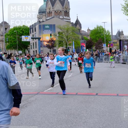 25.04.2026 - Das Zehntel Tim E. http://msf.ph/oto/9577951 25.04.2026 11:02:01 Ziel 5076, 5123, 5148, 5157, 5220, 5228, 5368, 5385, 5462, 5465, 5663, 5717, 5723, 5882, 5997, 6223, 6392, 6397, 6398, 6401, 6405, 6449, 6452, 6865, 6885, 7336, 7428, 7434, 7581, 7617, 7667, 7769, 7773, 7815, 7833, 7924, 7974, 7997 meine-sportfotos.de