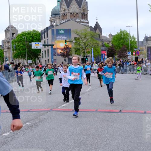 25.04.2026 - Das Zehntel Tim E. http://msf.ph/oto/9577952 25.04.2026 11:02:01 Ziel 5076, 5123, 5148, 5157, 5220, 5228, 5368, 5385, 5462, 5465, 5663, 5717, 5723, 5882, 5997, 6223, 6392, 6397, 6398, 6401, 6405, 6449, 6452, 6865, 6885, 7336, 7428, 7434, 7581, 7617, 7667, 7769, 7773, 7815, 7833, 7924, 7974, 7997 meine-sportfotos.de