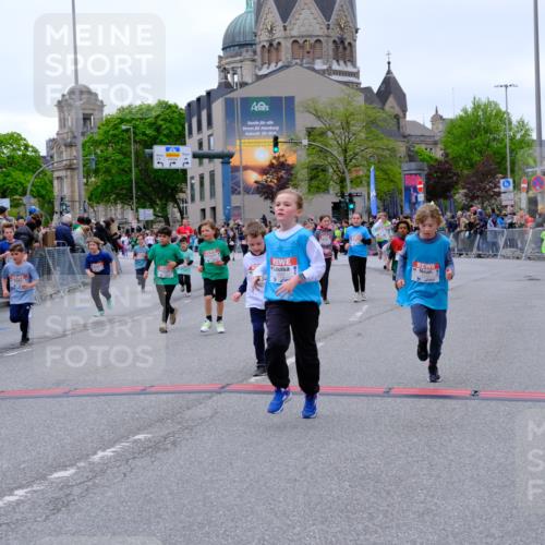 25.04.2026 - Das Zehntel Tim E. http://msf.ph/oto/9577954 25.04.2026 11:02:01 Ziel 5076, 5123, 5148, 5157, 5220, 5228, 5368, 5385, 5462, 5465, 5663, 5717, 5723, 5882, 5997, 6223, 6392, 6397, 6398, 6401, 6405, 6449, 6452, 6865, 6885, 7336, 7428, 7434, 7581, 7617, 7667, 7769, 7773, 7815, 7833, 7924, 7974, 7997 meine-sportfotos.de