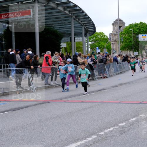 25.04.2026 - Das Zehntel Tim E. http://msf.ph/oto/9577972 25.04.2026 11:02:05 Ziel 5107, 5114, 5123, 5140, 5148, 5228, 5368, 5385, 5663, 5717, 5723, 5882, 5997, 6392, 6397, 6401, 6449, 6452, 6865, 6885, 7336, 7485, 7488, 7524, 7536, 7581, 7815, 7833 meine-sportfotos.de