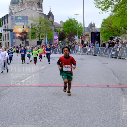 25.04.2026 - Das Zehntel Tim E. http://msf.ph/oto/9577982 25.04.2026 11:02:08 Ziel 5107, 5114, 5140, 5148, 5228, 5282, 5332, 5345, 5368, 5385, 5663, 5717, 5723, 5958, 5997, 6282, 6392, 6401, 6449, 6452, 6611, 6865, 6885, 7011, 7336, 7485, 7488, 7524, 7536, 7787, 7795, 7814 meine-sportfotos.de