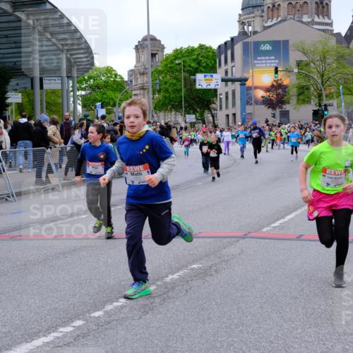 25.04.2026 - Das Zehntel Tim E. http://msf.ph/oto/9578003 25.04.2026 11:02:13 Ziel 5107, 5114, 5140, 5228, 5282, 5332, 5345, 5467, 5530, 5582, 5892, 5958, 5997, 6282, 6611, 6865, 6885, 7011, 7336, 7445, 7485, 7488, 7524, 7536, 7787, 7795, 7814 meine-sportfotos.de