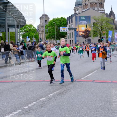 25.04.2026 - Das Zehntel Tim E. http://msf.ph/oto/9578070 25.04.2026 11:02:26 Ziel 5011, 5042, 5152, 5466, 5772, 5934, 5937, 5940, 6150, 6267, 6278, 6866, 7265, 7282, 7292, 7359, 7360, 7538, 7561, 7799, 7874, 7996 meine-sportfotos.de