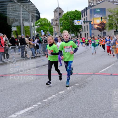 25.04.2026 - Das Zehntel Tim E. http://msf.ph/oto/9578074 25.04.2026 11:02:27 Ziel 5011, 5042, 5152, 5466, 5934, 5937, 5940, 6150, 6267, 6278, 6866, 7282, 7292, 7359, 7360, 7538, 7561, 7799, 7874, 7996 meine-sportfotos.de
