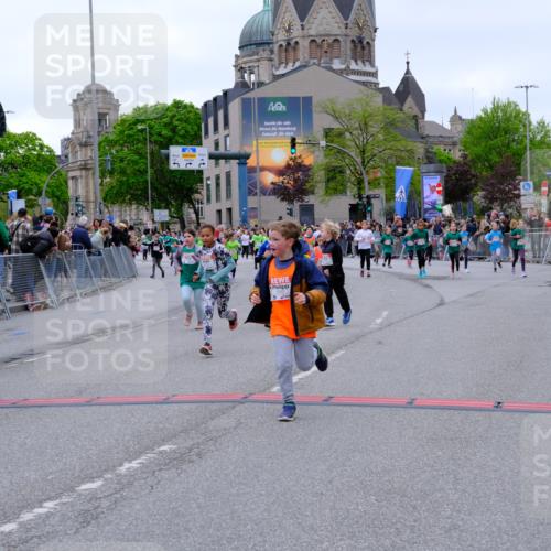25.04.2026 - Das Zehntel Tim E. http://msf.ph/oto/9578078 25.04.2026 11:02:28 Ziel 5011, 5042, 5136, 5152, 5466, 5934, 5937, 5940, 6150, 6267, 6278, 6866, 7024, 7282, 7292, 7359, 7360, 7538, 7561, 7799, 7874, 7996 meine-sportfotos.de