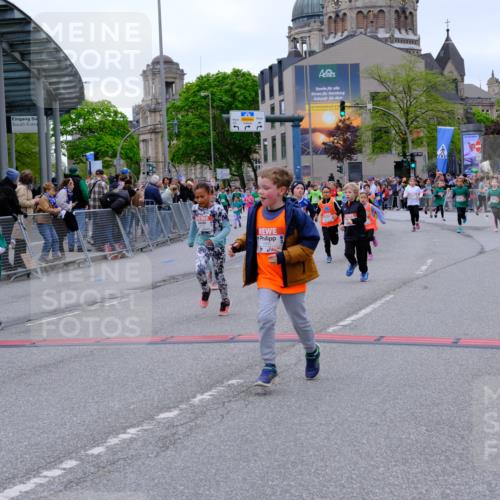 25.04.2026 - Das Zehntel Tim E. http://msf.ph/oto/9578083 25.04.2026 11:02:28 Ziel 5011, 5042, 5136, 5152, 5466, 5934, 5937, 5940, 6150, 6267, 6278, 6866, 7024, 7282, 7292, 7359, 7360, 7538, 7561, 7799, 7874, 7996 meine-sportfotos.de