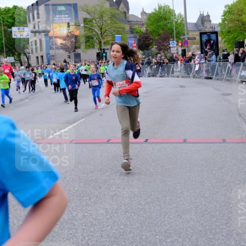25.04.2026 - Das Zehntel Tim E. http://msf.ph/oto/9578141 25.04.2026 11:02:38 Ziel 5134, 5136, 5231, 5330, 5351, 5888, 5891, 5895, 6165, 6176, 6268, 6269, 6485, 6817, 6849, 7024, 7025, 7038, 7347, 7359, 7360, 7442, 7453, 7475, 7824, 7855, 7858, 7862, 7872, 8075 meine-sportfotos.de