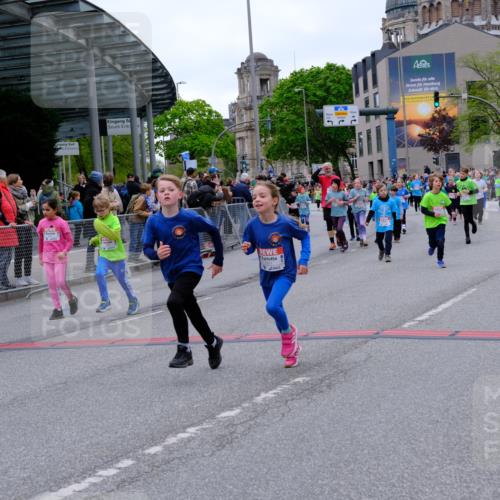 25.04.2026 - Das Zehntel Tim E. http://msf.ph/oto/9578155 25.04.2026 11:02:40 Ziel 5134, 5136, 5231, 5330, 5351, 5888, 5891, 5895, 6165, 6176, 6268, 6269, 6485, 6812, 6817, 6849, 7024, 7025, 7038, 7343, 7347, 7442, 7453, 7475, 7602, 7620, 7824, 7855, 7858, 7862, 7872, 8075 meine-sportfotos.de
