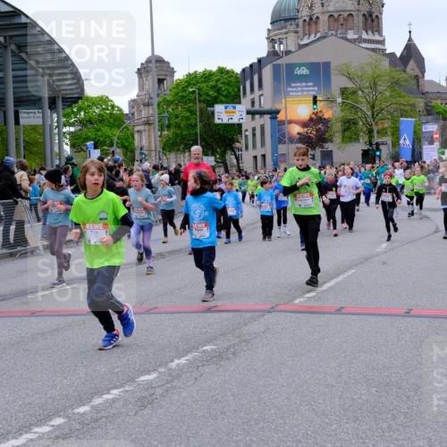 25.04.2026 - Das Zehntel Tim E. http://msf.ph/oto/9578171 25.04.2026 11:02:44 Ziel 5046, 5106, 5214, 5224, 5225, 5231, 5262, 5330, 5351, 5685, 5745, 5774, 5865, 5888, 5891, 5895, 6268, 6269, 6291, 6485, 6570, 6598, 6812, 6976, 6994, 6995, 7000, 7025, 7343, 7442, 7453, 7475, 7602, 7610, 7620, 7630, 8075 meine-sportfotos.de
