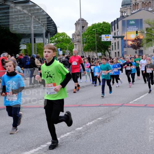 25.04.2026 - Das Zehntel Tim E. http://msf.ph/oto/9578185 25.04.2026 11:02:46 Ziel 5046, 5106, 5214, 5224, 5225, 5231, 5262, 5330, 5351, 5685, 5745, 5774, 5865, 6268, 6269, 6291, 6316, 6485, 6570, 6598, 6780, 6782, 6812, 6976, 6994, 6995, 7000, 7025, 7343, 7441, 7602, 7610, 7620, 7630, 7934, 7936 meine-sportfotos.de