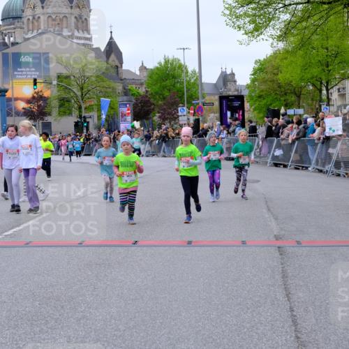 25.04.2026 - Das Zehntel Tim E. http://msf.ph/oto/9578238 25.04.2026 11:02:59 Ziel 5111, 5115, 5184, 5186, 5272, 5283, 5410, 5423, 5440, 5468, 5520, 5864, 5899, 5902, 5914, 5915, 5922, 6312, 6315, 6448, 6457, 6476, 6479, 6591, 6607, 6927, 6949, 7018, 7031, 7237, 7269, 7609, 8068 meine-sportfotos.de