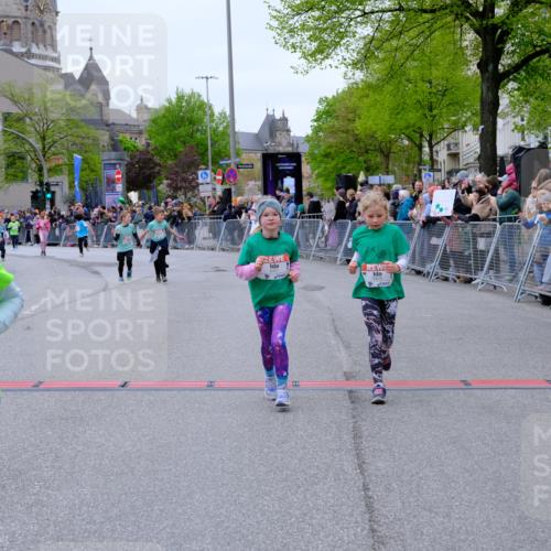 25.04.2026 - Das Zehntel Tim E. http://msf.ph/oto/9578255 25.04.2026 11:03:01 Ziel 5111, 5115, 5184, 5186, 5272, 5283, 5410, 5423, 5440, 5468, 5520, 5864, 5899, 5902, 5915, 5922, 5998, 6030, 6312, 6448, 6457, 6476, 6479, 6591, 6607, 7018, 7031, 7237, 7269, 7440, 7609 meine-sportfotos.de