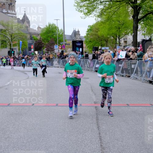 25.04.2026 - Das Zehntel Tim E. http://msf.ph/oto/9578258 25.04.2026 11:03:01 Ziel 5111, 5115, 5184, 5186, 5272, 5283, 5410, 5423, 5440, 5468, 5520, 5864, 5899, 5902, 5915, 5922, 5998, 6030, 6312, 6448, 6457, 6476, 6479, 6591, 6607, 7018, 7031, 7237, 7269, 7440, 7609 meine-sportfotos.de