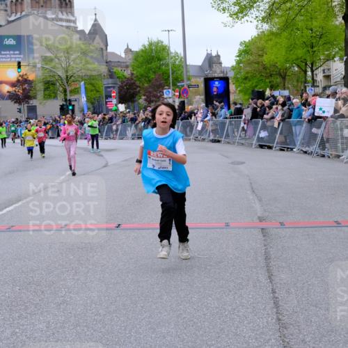 25.04.2026 - Das Zehntel Tim E. http://msf.ph/oto/9578281 25.04.2026 11:03:09 Ziel 5052, 5053, 5184, 5186, 5398, 5594, 5662, 5991, 5998, 6030, 6190, 6399, 6567, 6591, 6593, 6887, 7064, 7087, 7117, 7237, 7269, 7426, 7440, 7444, 7483, 7600, 7979, 7980, 7994 meine-sportfotos.de