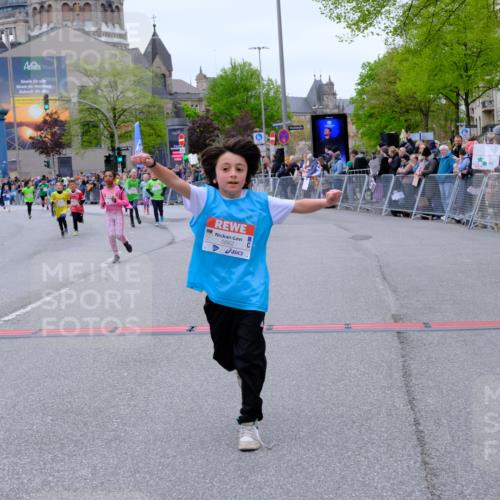 25.04.2026 - Das Zehntel Tim E. http://msf.ph/oto/9578285 25.04.2026 11:03:09 Ziel 5052, 5053, 5184, 5186, 5398, 5594, 5662, 5991, 5998, 6030, 6190, 6399, 6567, 6591, 6593, 6887, 7064, 7087, 7117, 7237, 7269, 7426, 7440, 7444, 7483, 7600, 7979, 7980, 7994 meine-sportfotos.de