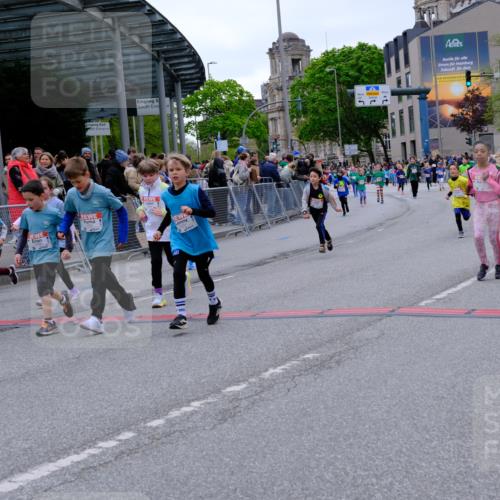 25.04.2026 - Das Zehntel Tim E. http://msf.ph/oto/9578286 25.04.2026 11:03:11 Ziel 5052, 5053, 5184, 5186, 5398, 5594, 5662, 5991, 5998, 6030, 6190, 6399, 6567, 6593, 6887, 7064, 7087, 7117, 7237, 7273, 7345, 7426, 7440, 7444, 7483, 7600, 7979, 7980, 7994 meine-sportfotos.de