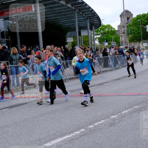 25.04.2026 - Das Zehntel Tim E. http://msf.ph/oto/9578289 25.04.2026 11:03:11 Ziel 5052, 5053, 5184, 5186, 5398, 5594, 5662, 5991, 5998, 6030, 6190, 6399, 6567, 6593, 6887, 7064, 7087, 7117, 7237, 7273, 7345, 7426, 7440, 7444, 7483, 7600, 7979, 7980, 7994 meine-sportfotos.de