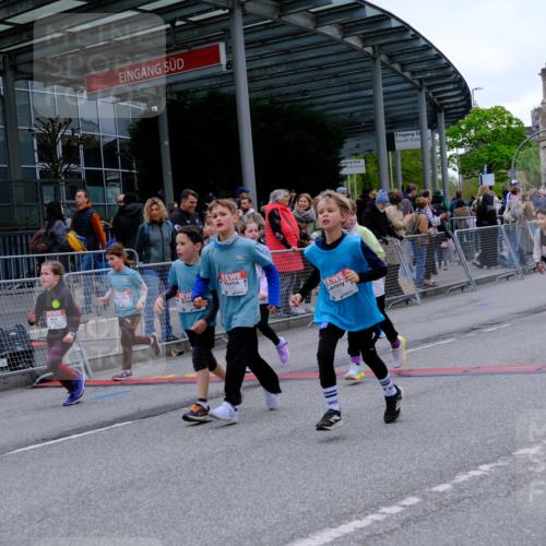 25.04.2026 - Das Zehntel Tim E. http://msf.ph/oto/9578292 25.04.2026 11:03:12 Ziel 5052, 5053, 5398, 5594, 5662, 5945, 5971, 5985, 5991, 5998, 6030, 6190, 6399, 6567, 6593, 6887, 7064, 7087, 7117, 7273, 7345, 7426, 7440, 7444, 7483, 7600, 7979, 7980, 7994 meine-sportfotos.de