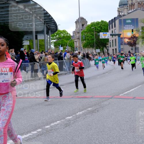 25.04.2026 - Das Zehntel Tim E. http://msf.ph/oto/9578301 25.04.2026 11:03:14 Ziel 5052, 5053, 5215, 5217, 5398, 5533, 5594, 5630, 5662, 5945, 5971, 5985, 5991, 6190, 6399, 6567, 6593, 6887, 7064, 7087, 7117, 7273, 7345, 7426, 7444, 7483, 7600, 7979, 7980, 7994 meine-sportfotos.de