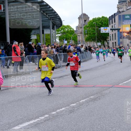 25.04.2026 - Das Zehntel Tim E. http://msf.ph/oto/9578303 25.04.2026 11:03:14 Ziel 5052, 5053, 5215, 5217, 5398, 5533, 5594, 5630, 5662, 5945, 5971, 5985, 5991, 6190, 6399, 6567, 6593, 6887, 7064, 7087, 7117, 7273, 7345, 7426, 7444, 7483, 7600, 7979, 7980, 7994 meine-sportfotos.de