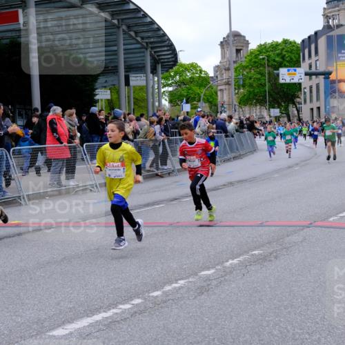 25.04.2026 - Das Zehntel Tim E. http://msf.ph/oto/9578304 25.04.2026 11:03:14 Ziel 5052, 5053, 5215, 5217, 5398, 5533, 5594, 5630, 5662, 5945, 5971, 5985, 5991, 6190, 6399, 6567, 6593, 6887, 7064, 7087, 7117, 7273, 7345, 7426, 7444, 7483, 7600, 7979, 7980, 7994 meine-sportfotos.de