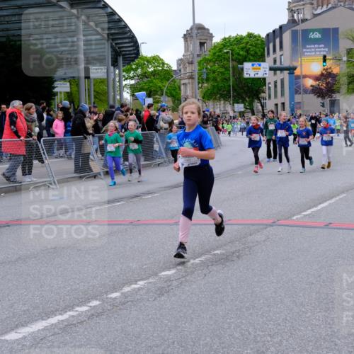 25.04.2026 - Das Zehntel Tim E. http://msf.ph/oto/9578340 25.04.2026 11:03:21 Ziel 5052, 5053, 5215, 5217, 5328, 5331, 5346, 5348, 5533, 5630, 5945, 5969, 5971, 5985, 6460, 6466, 6486, 6494, 6791, 6795, 7273, 7345 meine-sportfotos.de