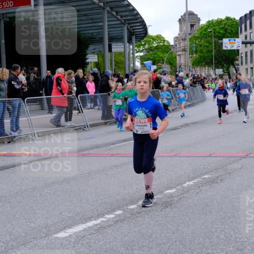 25.04.2026 - Das Zehntel Tim E. http://msf.ph/oto/9578344 25.04.2026 11:03:22 Ziel 5215, 5217, 5328, 5331, 5346, 5348, 5533, 5630, 5945, 5969, 5971, 5985, 6460, 6466, 6486, 6494, 6791, 6795, 7273, 7345 meine-sportfotos.de