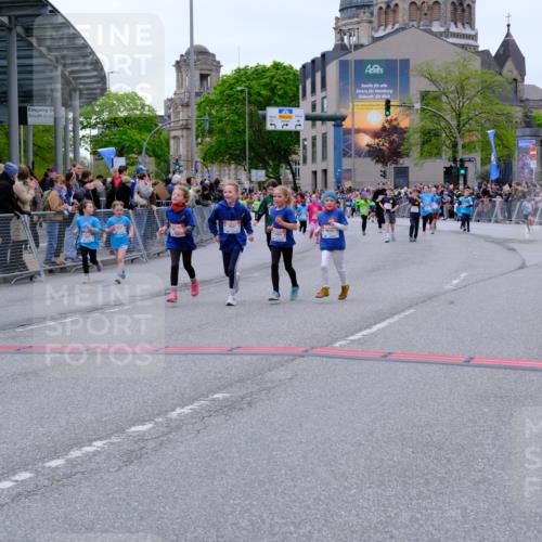 25.04.2026 - Das Zehntel Tim E. http://msf.ph/oto/9578346 25.04.2026 11:03:23 Ziel 5215, 5217, 5328, 5331, 5346, 5348, 5533, 5630, 5945, 5969, 5971, 5985, 6460, 6466, 6486, 6494, 6791, 6795, 7273 meine-sportfotos.de