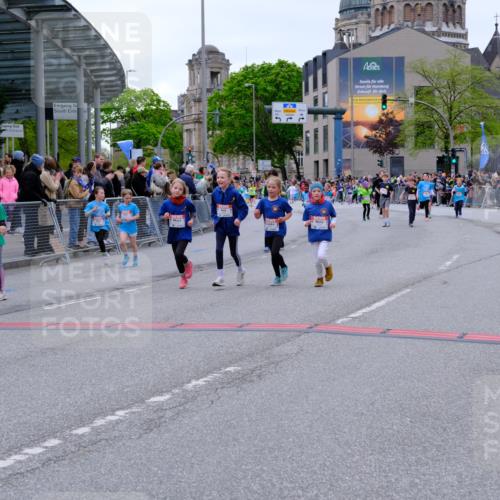 25.04.2026 - Das Zehntel Tim E. http://msf.ph/oto/9578348 25.04.2026 11:03:23 Ziel 5215, 5217, 5328, 5331, 5346, 5348, 5533, 5630, 5945, 5969, 5971, 5985, 6460, 6466, 6486, 6494, 6791, 6795, 7273 meine-sportfotos.de