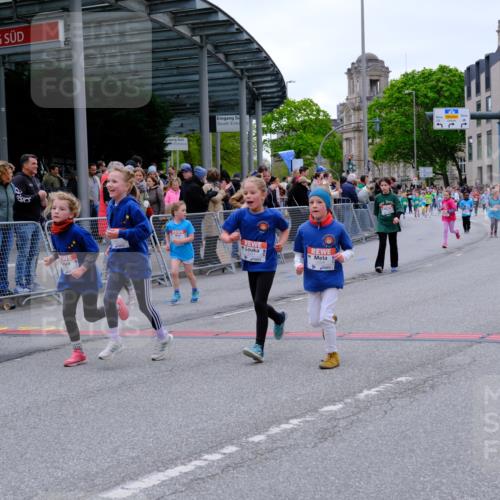 25.04.2026 - Das Zehntel Tim E. http://msf.ph/oto/9578362 25.04.2026 11:03:25 Ziel 5215, 5217, 5328, 5331, 5346, 5348, 5533, 5542, 5630, 5948, 5969, 6460, 6466, 6486, 6494, 6664, 6704, 6791, 6795, 6879, 6948 meine-sportfotos.de