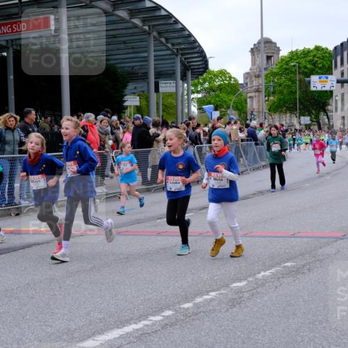 25.04.2026 - Das Zehntel Tim E. http://msf.ph/oto/9578363 25.04.2026 11:03:25 Ziel 5215, 5217, 5328, 5331, 5346, 5348, 5533, 5542, 5630, 5948, 5969, 6460, 6466, 6486, 6494, 6664, 6704, 6791, 6795, 6879, 6948 meine-sportfotos.de