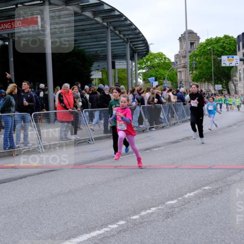 25.04.2026 - Das Zehntel Tim E. http://msf.ph/oto/9578367 25.04.2026 11:03:29 Ziel 5328, 5331, 5346, 5348, 5542, 5593, 5599, 5603, 5613, 5645, 5948, 6486, 6494, 6664, 6704, 6791, 6792, 6795, 6797, 6804, 6879, 6948, 7043 meine-sportfotos.de
