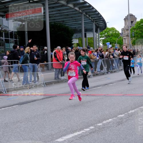 25.04.2026 - Das Zehntel Tim E. http://msf.ph/oto/9578370 25.04.2026 11:03:29 Ziel 5328, 5331, 5346, 5348, 5542, 5593, 5599, 5603, 5613, 5645, 5948, 6486, 6494, 6664, 6704, 6791, 6792, 6795, 6797, 6804, 6879, 6948, 7043 meine-sportfotos.de
