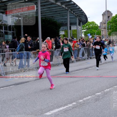 25.04.2026 - Das Zehntel Tim E. http://msf.ph/oto/9578372 25.04.2026 11:03:29 Ziel 5328, 5331, 5346, 5348, 5542, 5593, 5599, 5603, 5613, 5645, 5948, 6486, 6494, 6664, 6704, 6791, 6792, 6795, 6797, 6804, 6879, 6948, 7043 meine-sportfotos.de