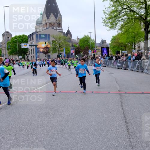 25.04.2026 - Das Zehntel Tim E. http://msf.ph/oto/9578378 25.04.2026 11:03:32 Ziel 5542, 5593, 5599, 5603, 5613, 5645, 5948, 6664, 6704, 6784, 6791, 6792, 6795, 6797, 6804, 6879, 6948, 7023, 7043, 7762 meine-sportfotos.de
