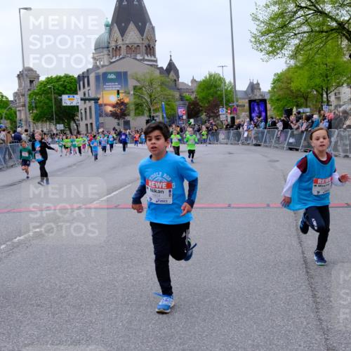 25.04.2026 - Das Zehntel Tim E. http://msf.ph/oto/9578392 25.04.2026 11:03:34 Ziel 5542, 5593, 5599, 5603, 5613, 5645, 5948, 6664, 6704, 6784, 6792, 6797, 6804, 6879, 6948, 7021, 7023, 7043, 7762 meine-sportfotos.de
