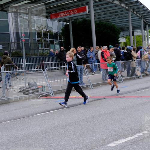 25.04.2026 - Das Zehntel Tim E. http://msf.ph/oto/9578396 25.04.2026 11:03:35 Ziel 5542, 5593, 5599, 5603, 5613, 5645, 5948, 6664, 6704, 6784, 6792, 6797, 6804, 6879, 6948, 7021, 7023, 7043, 7762 meine-sportfotos.de