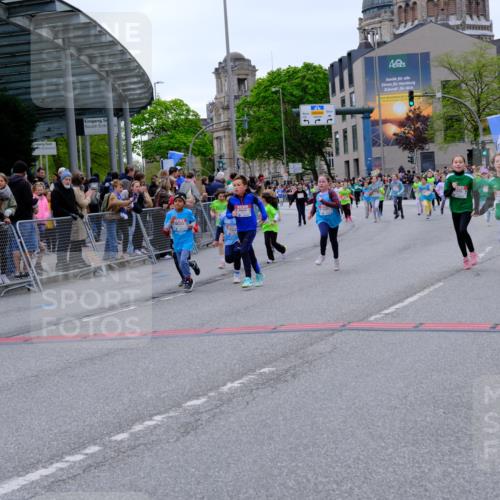 25.04.2026 - Das Zehntel Tim E. http://msf.ph/oto/9578412 25.04.2026 11:03:40 Ziel 5335, 5337, 5349, 5536, 5552, 5593, 5610, 5716, 5908, 6459, 6463, 6468, 6472, 6784, 6793, 7021, 7023, 7034, 7041, 7063, 7762, 7991, 7992, 7995 meine-sportfotos.de