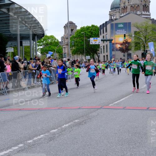 25.04.2026 - Das Zehntel Tim E. http://msf.ph/oto/9578415 25.04.2026 11:03:40 Ziel 5335, 5337, 5349, 5536, 5552, 5593, 5610, 5716, 5908, 6459, 6463, 6468, 6472, 6784, 6793, 7021, 7023, 7034, 7041, 7063, 7762, 7991, 7992, 7995 meine-sportfotos.de