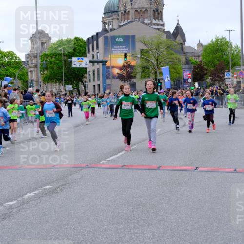 25.04.2026 - Das Zehntel Tim E. http://msf.ph/oto/9578417 25.04.2026 11:03:41 Ziel 5335, 5337, 5349, 5536, 5552, 5610, 5615, 5625, 5716, 5908, 6459, 6463, 6468, 6472, 6784, 6793, 7021, 7023, 7034, 7041, 7063, 7069, 7084, 7279, 7762, 7991, 7992, 7995 meine-sportfotos.de