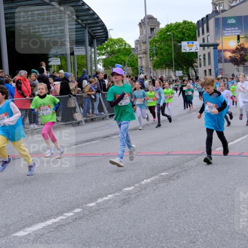 25.04.2026 - Das Zehntel Tim E. http://msf.ph/oto/9578449 25.04.2026 11:03:46 Ziel 5020, 5028, 5335, 5337, 5349, 5536, 5552, 5610, 5615, 5625, 5716, 5908, 6459, 6463, 6468, 6472, 6789, 6793, 6959, 7034, 7039, 7041, 7044, 7063, 7069, 7084, 7279, 7287, 7290, 7348, 7352, 7437, 7462, 7472, 7499, 7515, 7768, 7991, 7992, 7995 meine-sportfotos.de