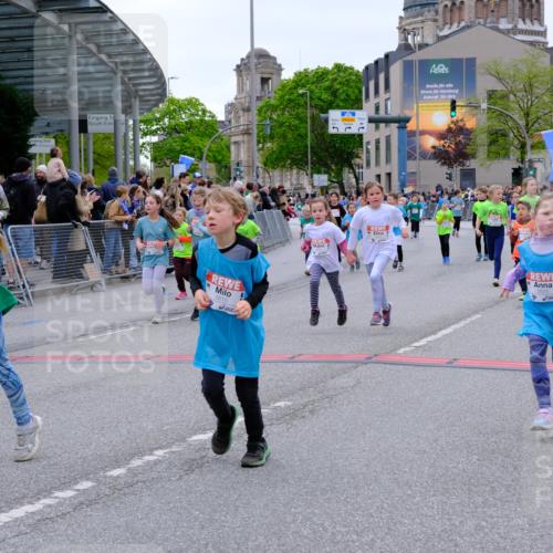 25.04.2026 - Das Zehntel Tim E. http://msf.ph/oto/9578454 25.04.2026 11:03:47 Ziel 5020, 5028, 5335, 5337, 5349, 5536, 5552, 5610, 5615, 5625, 5716, 5908, 6459, 6463, 6468, 6472, 6789, 6793, 6959, 7034, 7039, 7041, 7044, 7063, 7069, 7084, 7279, 7287, 7290, 7348, 7352, 7437, 7462, 7472, 7499, 7515, 7768, 7991, 7992, 7995 meine-sportfotos.de